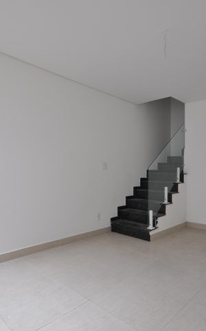 Casa de condomínio para alugar com 77m², 2 quartos e 1 vagaSala