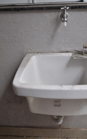 Casa de condomínio para alugar com 77m², 2 quartos e 1 vagaÁrea de serviço