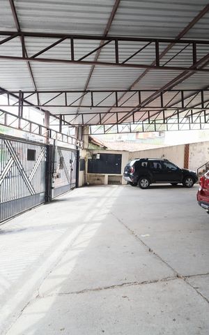 Casa à venda com 70m², 2 quartos e 2 vagasGaragem