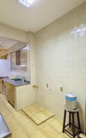Apartamento para alugar com 172m², 3 quartos e 1 vaga