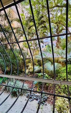 Apartamento para alugar com 172m², 3 quartos e 1 vaga