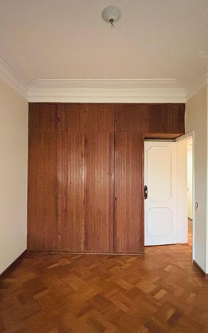Apartamento para alugar com 172m², 3 quartos e 1 vaga