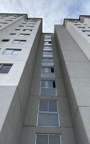 Apartamento à venda com 42m², 2 quartos e 1 vaga Apartamento à venda com 42m², 2 quartos e 1 vagaFachada do bloco