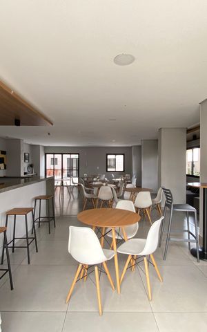 Apartamento para alugar com 47m², 2 quartos e 1 vaga Apartamento para alugar com 47m², 2 quartos e 1 vagaÁrea comum - Salão de festas