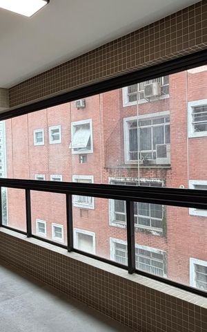 Apartamento para alugar com 75m², 2 quartos e 1 vagaVaranda