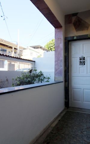 Casa para alugar com 360m², 5 quartos e 8 vagasVaranda 