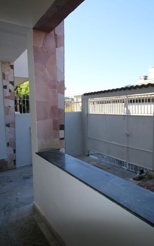 Casa para alugar com 360m², 5 quartos e 8 vagasVaranda 