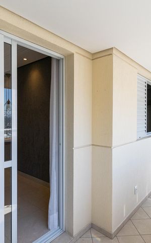 Apartamento para alugar com 90m², 3 quartos e 2 vagas Apartamento para alugar com 90m², 3 quartos e 2 vagasVaranda
