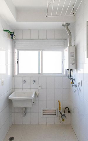 Apartamento para alugar com 90m², 3 quartos e 2 vagas Apartamento para alugar com 90m², 3 quartos e 2 vagasÁrea de Serviço