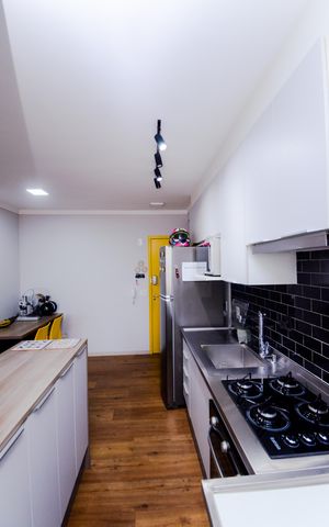 Apartamento à venda com 43m², 2 quartos e 1 vagaCozinha
