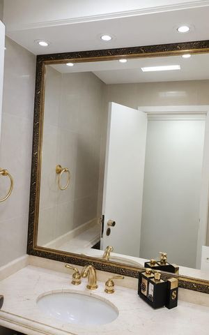 Apartamento à venda com 320m², 4 quartos e 3 vagas Apartamento à venda com 320m², 4 quartos e 3 vagasBanheiro