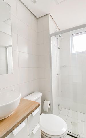 Apartamento à venda com 47m², 2 quartos e 1 vaga Apartamento à venda com 47m², 2 quartos e 1 vagaBanheiro