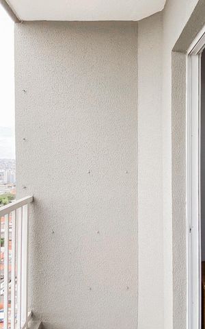 Apartamento à venda com 47m², 2 quartos e 1 vaga Apartamento à venda com 47m², 2 quartos e 1 vagaVaranda