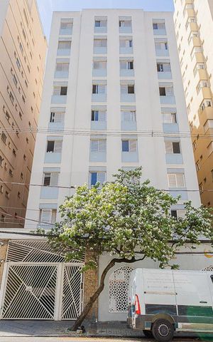 Apartamento à venda com 78m², 2 quartos e 1 vagaFachada