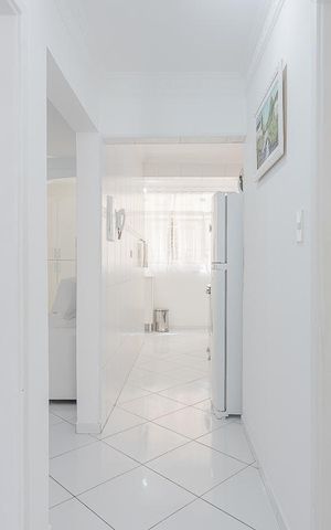 Apartamento à venda com 78m², 2 quartos e 1 vagaCorredor