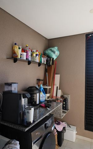 Apartamento à venda com 45m², 2 quartos e 1 vagaCozinha e Área de Serviço