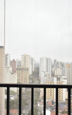 Apartamento à venda com 27m², 1 quarto e sem vagaSacada