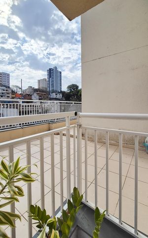 Apartamento à venda com 54m², 2 quartos e 1 vaga Apartamento à venda com 54m², 2 quartos e 1 vagaVaranda da Sala