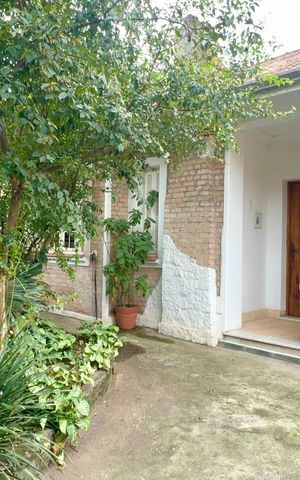 Casa para alugar com 200m², 4 quartos e 3 vagasEntrada