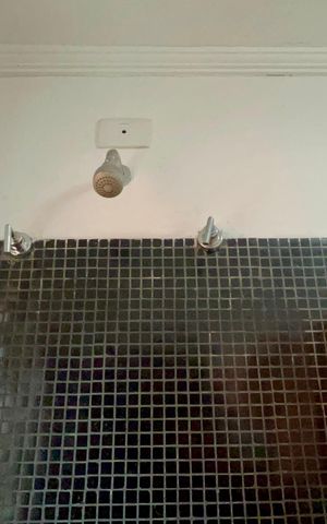 Casa para alugar com 200m², 4 quartos e 3 vagasBanheiro da Suíte 2
