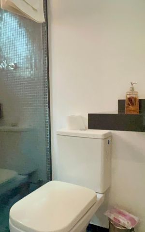 Casa para alugar com 200m², 4 quartos e 3 vagasBanheiro da Suíte 2