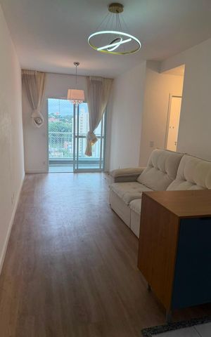 Apartamento à venda com 60m², 2 quartos e 1 vaga Apartamento à venda com 60m², 2 quartos e 1 vagaSala