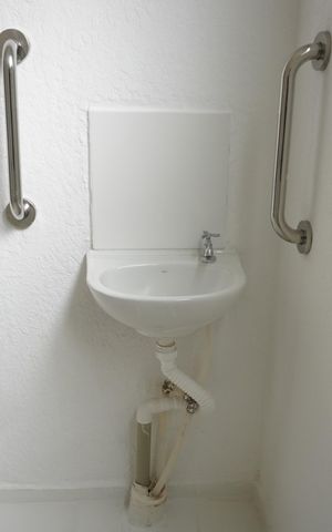 Apartamento à venda com 41m², 1 quarto e sem vagaBanheiro social