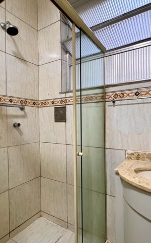 Apartamento para alugar com 180m², 2 quartos e 1 vaga