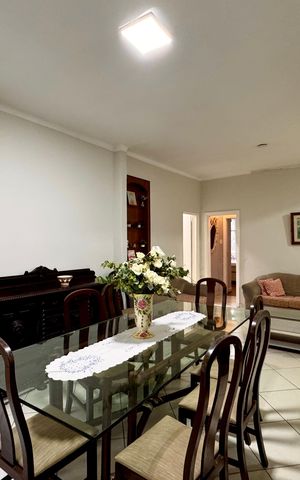 Apartamento para alugar com 180m², 2 quartos e 1 vaga