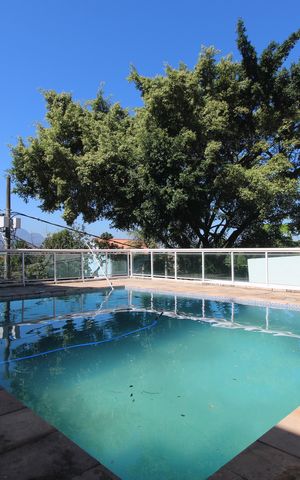 Casa para alugar com 360m², 3 quartos e 2 vagasPiscina