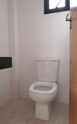 Apartamento à venda com 97m², 2 quartos e 2 vagasBanheiro de Serviço
