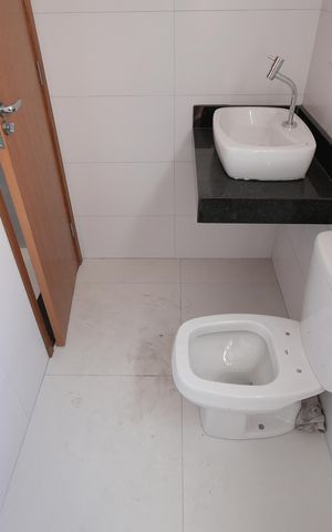 Apartamento à venda com 97m², 2 quartos e 2 vagasBanheiro Social