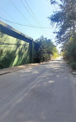 Casa para alugar com 520m², 4 quartos e 12 vagas Casa para alugar com 520m², 4 quartos e 12 vagasFachada