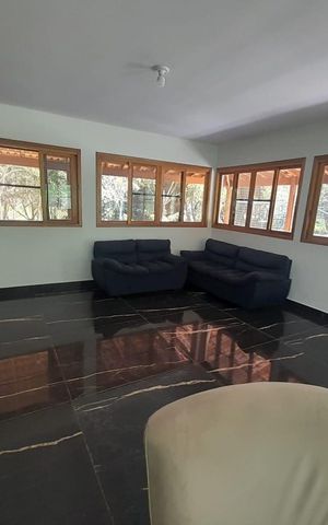 Casa para alugar com 520m², 4 quartos e 12 vagas Casa para alugar com 520m², 4 quartos e 12 vagasSala