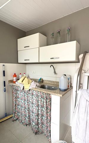 Casa de condomínio à venda com 282m², 4 quartos e 3 vagasÁrea de Serviço