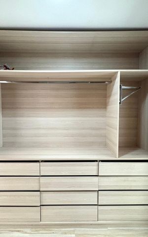 Casa de condomínio à venda com 282m², 4 quartos e 3 vagasCloset da suíte 2