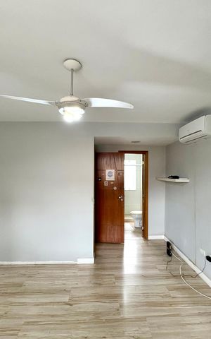 Casa de condomínio à venda com 282m², 4 quartos e 3 vagasSuíte 3