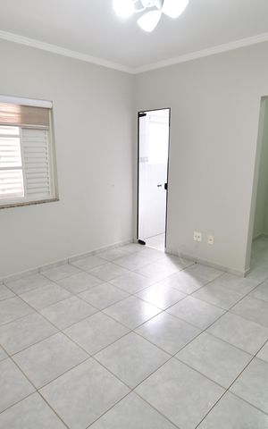 Casa à venda com 300m², 3 quartos e 3 vagasQuarto 3 - Suíte