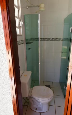 Casa à venda com 300m², 3 quartos e 3 vagasBanheiro de serviço