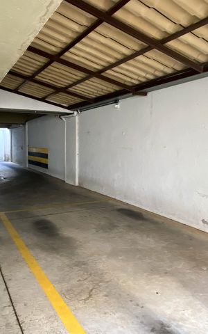 Apartamento à venda com 140m², 3 quartos e 1 vaga Apartamento à venda com 140m², 3 quartos e 1 vagaÁrea comum