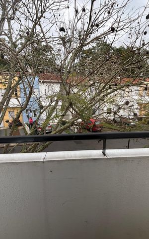 Casa de condomínio para alugar com 100m², 3 quartos e 2 vagasSacada