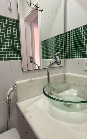 Casa de condomínio para alugar com 100m², 3 quartos e 2 vagasBanheiro Social