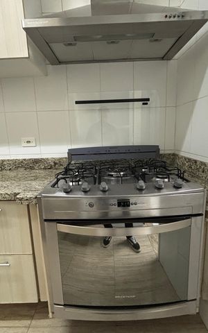 Casa de condomínio para alugar com 100m², 3 quartos e 2 vagasCozinha - Armários