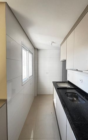 Apartamento à venda com 88m², 2 quartos e 1 vaga Apartamento à venda com 88m², 2 quartos e 1 vagaCozinha