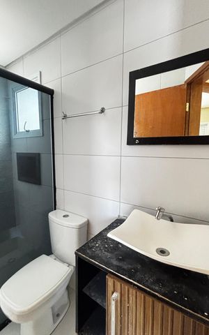Apartamento à venda com 88m², 2 quartos e 1 vaga Apartamento à venda com 88m², 2 quartos e 1 vagaBanheiro