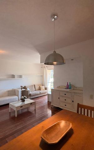 Apartamento à venda com 77m², 2 quartos e 1 vagaSala