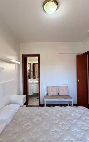 Apartamento à venda com 77m², 2 quartos e 1 vagaSuite