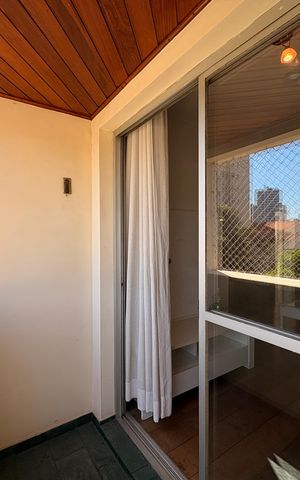 Apartamento à venda com 77m², 2 quartos e 1 vagaSacada