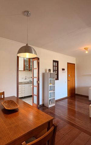 Apartamento à venda com 77m², 2 quartos e 1 vagaSala