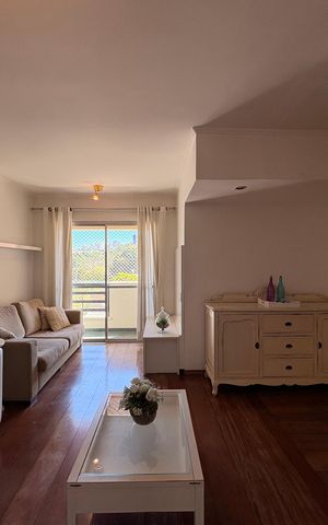 Apartamento à venda com 77m², 2 quartos e 1 vagaSala